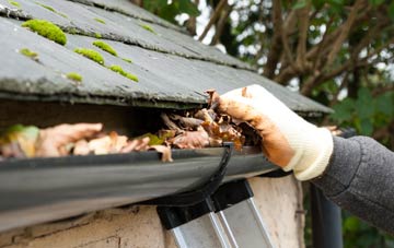 gutter cleaning Toppesfield, Essex